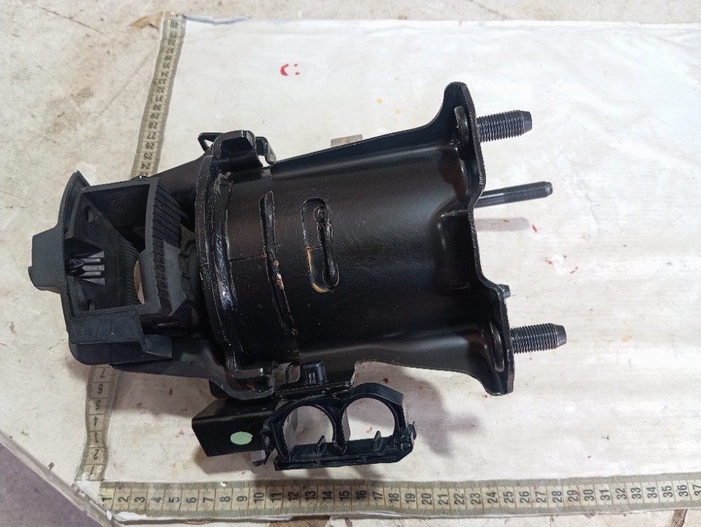 Coxim Inferior Motor Traseiro Lexus Rx500hf Sport 2023 V619 8