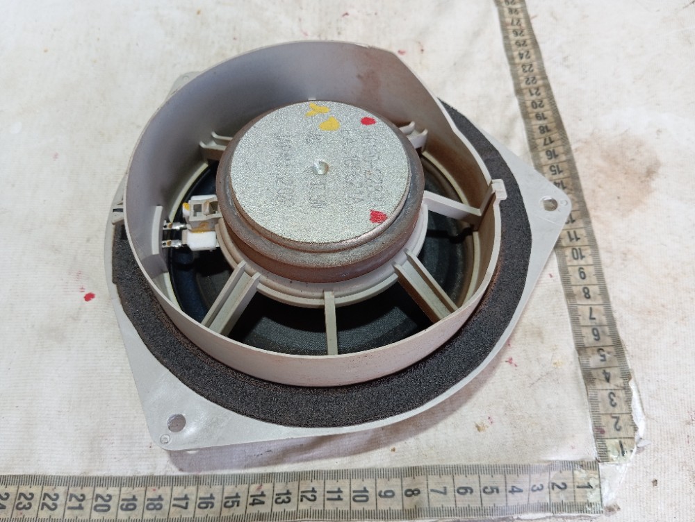 Alto Falante Porta Tras Direita Land Cruiser Prado 2005 V620 9