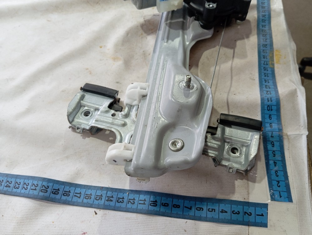 Maquina Vidro Porta Dianteira Esque Gm Tracker 2020 25 V627 8