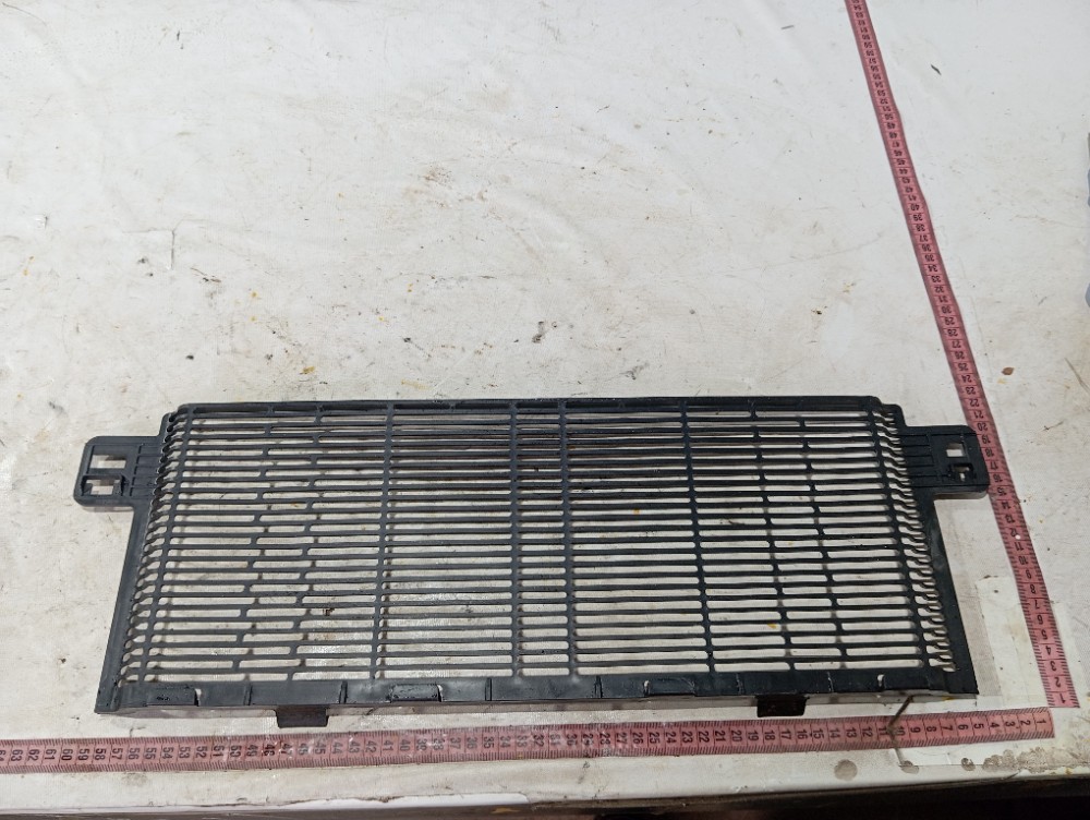 Grade Radiador Renault Zoe 2022 2023 V639 9