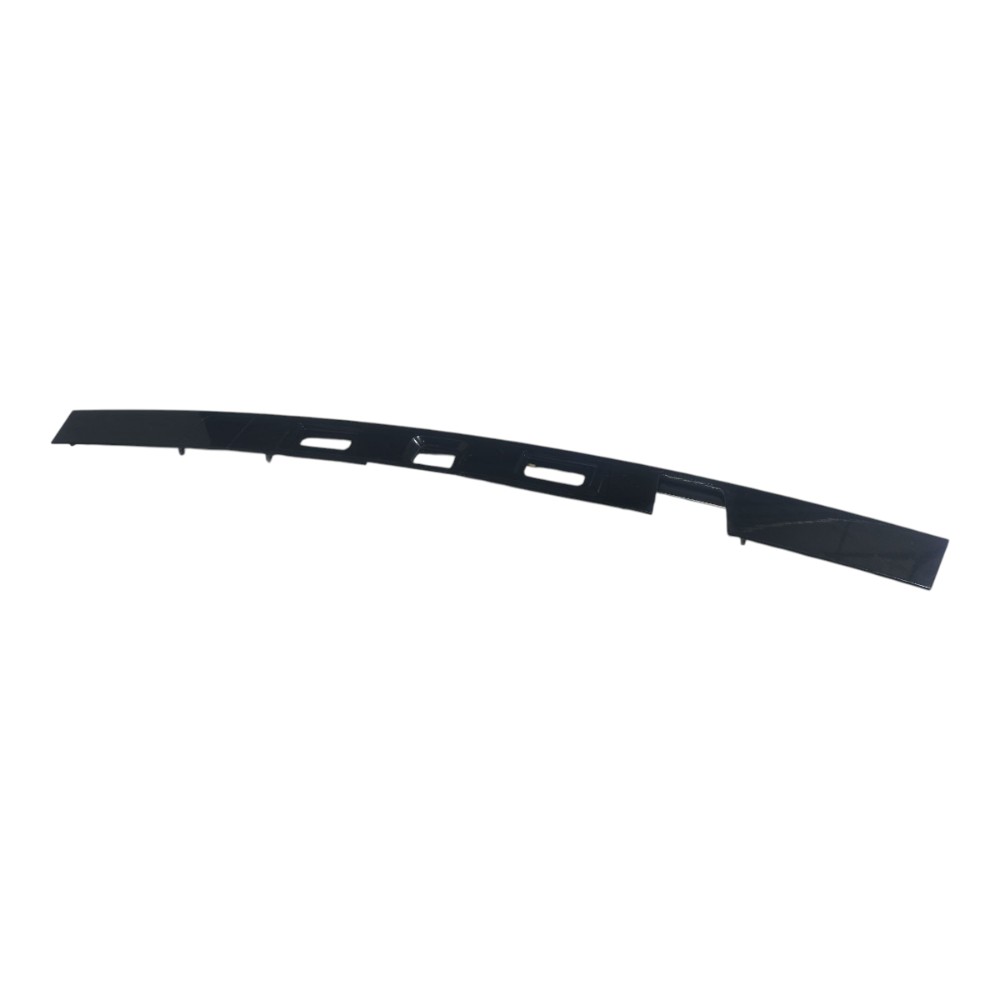 Moldura Luz Placa Traseira Discovery Sport 2016 2018 V663 1