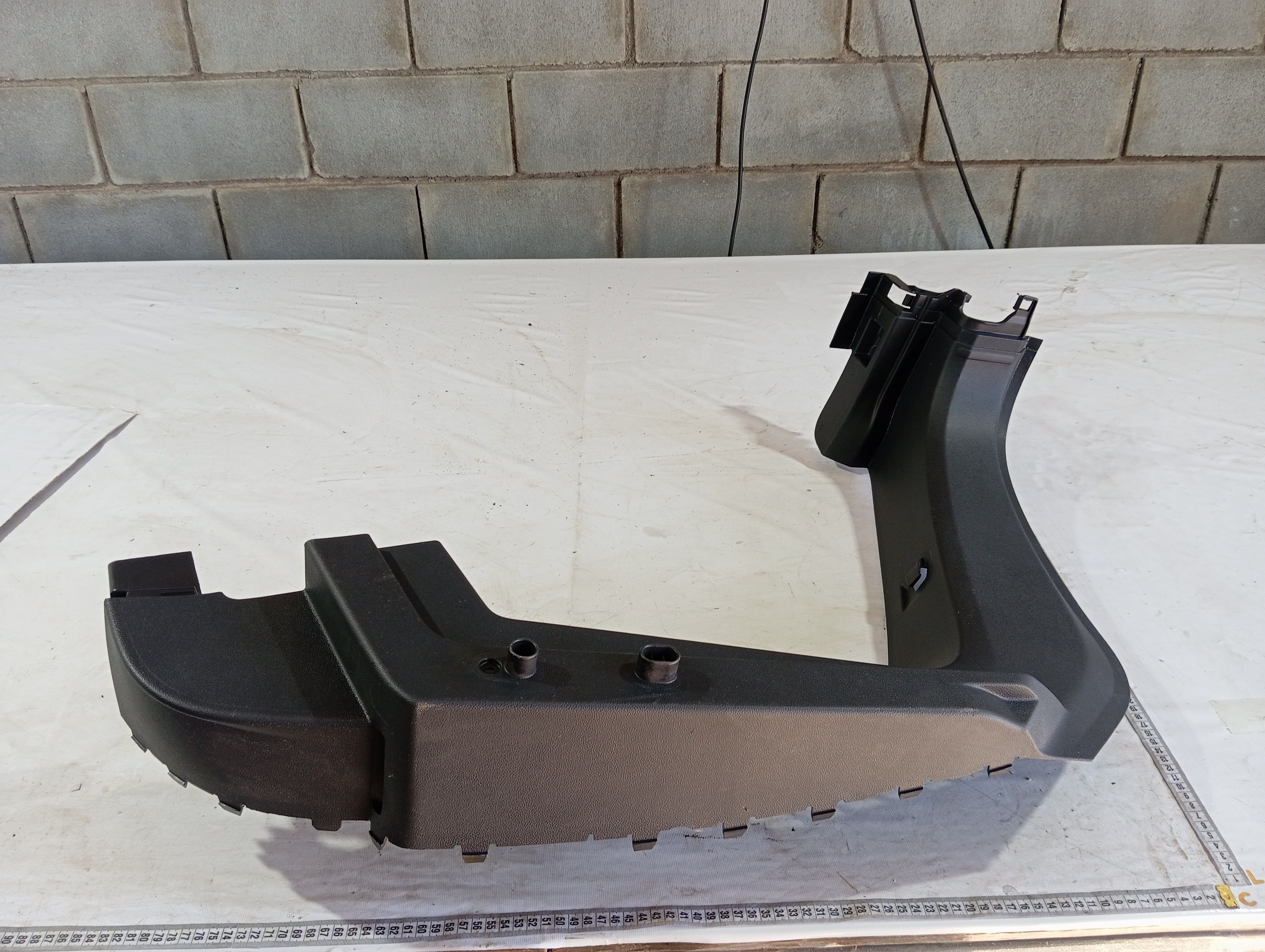 Acabamento Esquerdo Bagagito Vw Taos Highline 250 22 23 V601 8