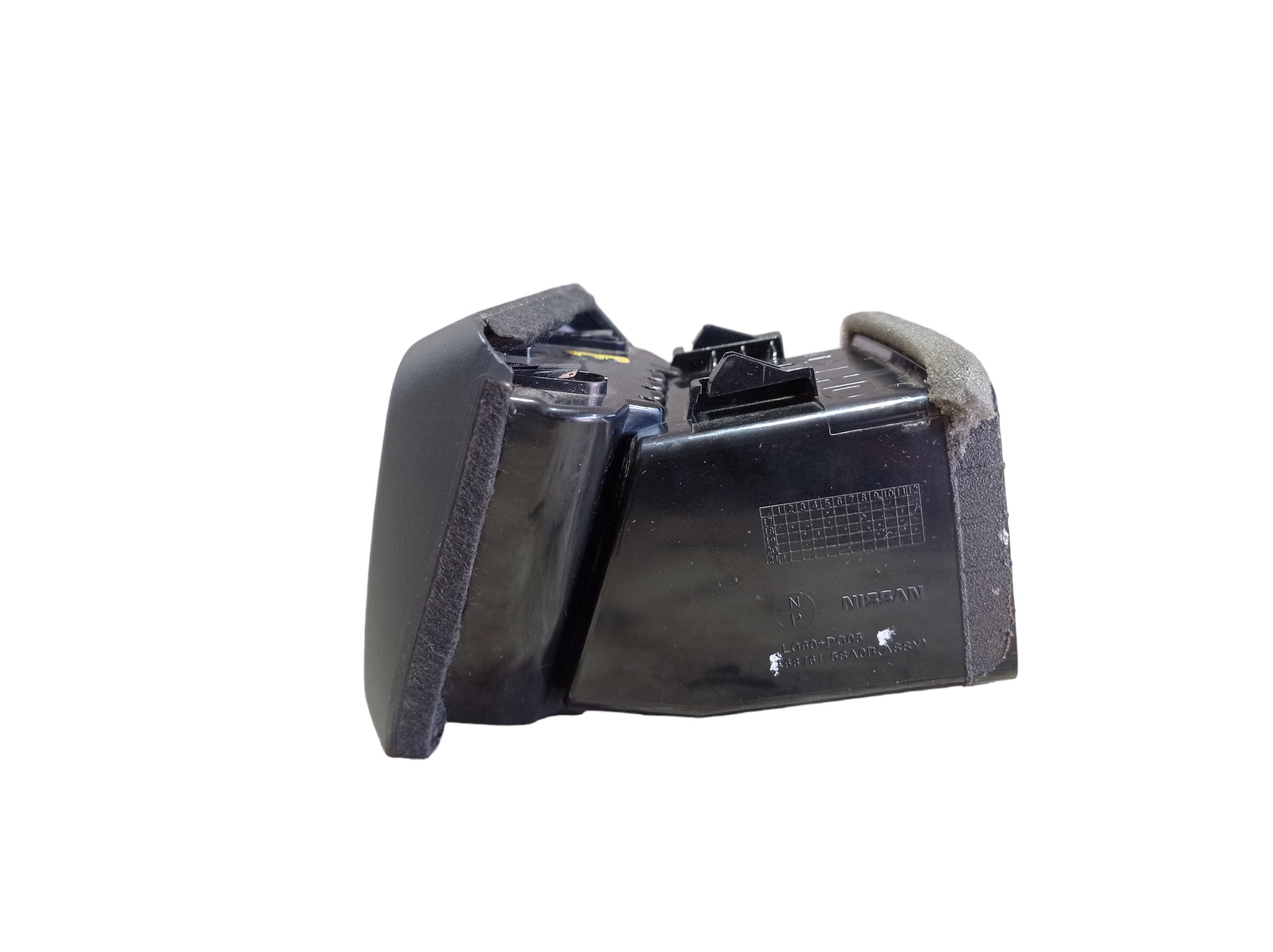 Difusor Ar Esquerdo Nissan Leaf 2022 V589 2