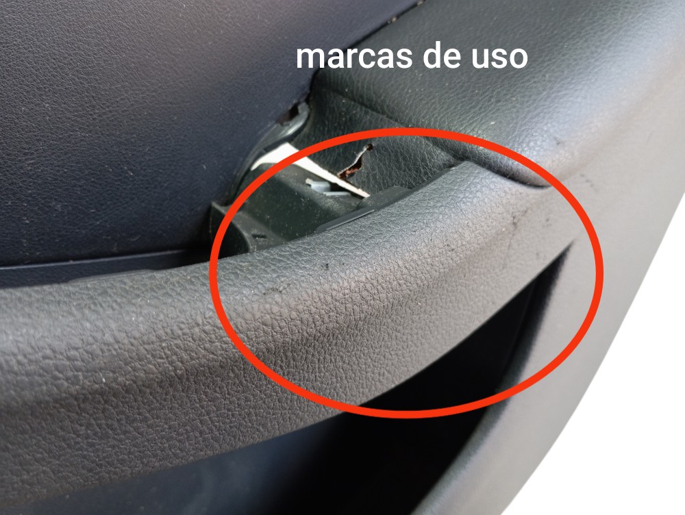 Forro Porta Traseira Direita Vw Jetta 2014 V260 6