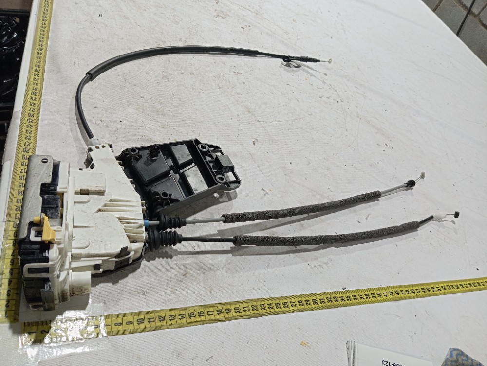 Fechadura Porta Dianteira Esquerda Ram Rampage 2023 25 V659 6