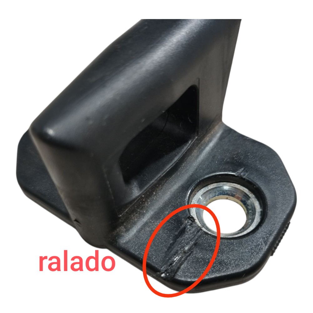 Batente Porta Traseira Esq Mercedes C180 2002 2007 V661 9