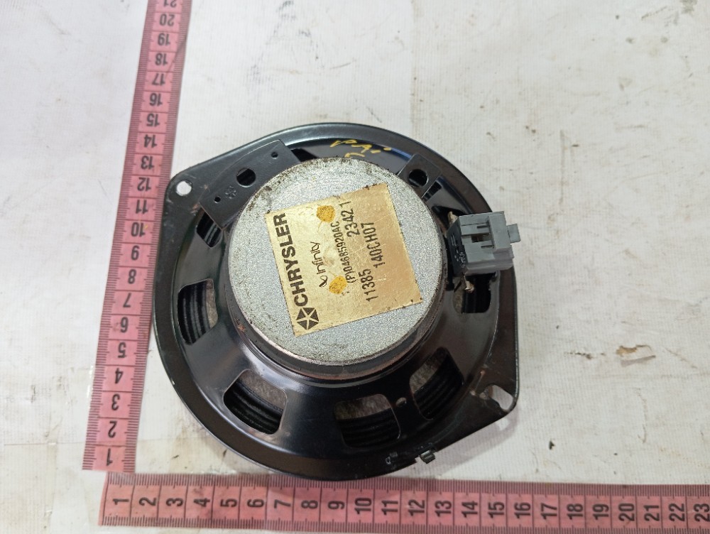 Alto Falante Direito Painel Chryler Grand Caravan 2003 V578 9