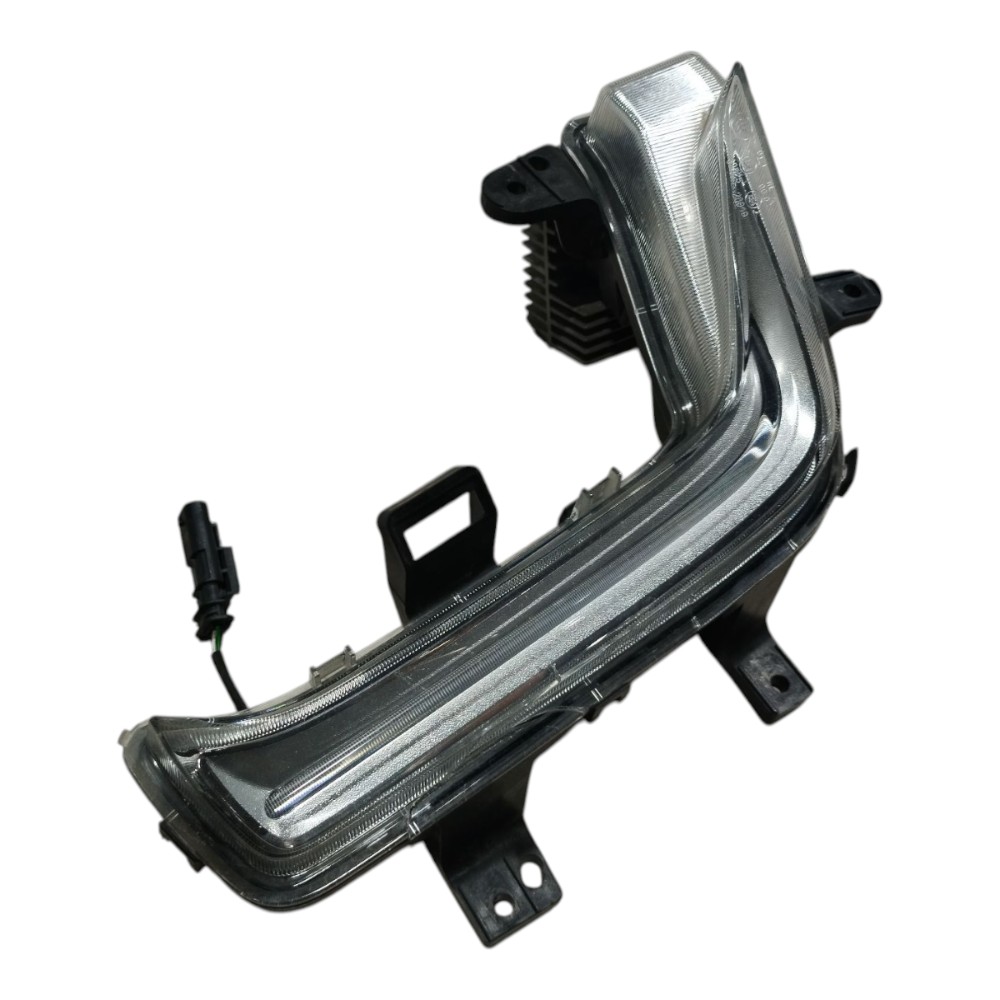 Farol Milha Esquerda Gm Tracker 2020 2025 V627 6