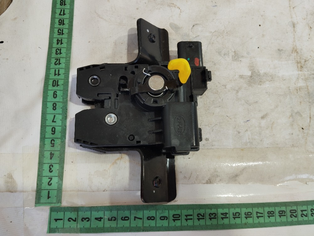 Fechadura Tampa Traseira Byd Dolphin Gs 2024 2025 V628 7