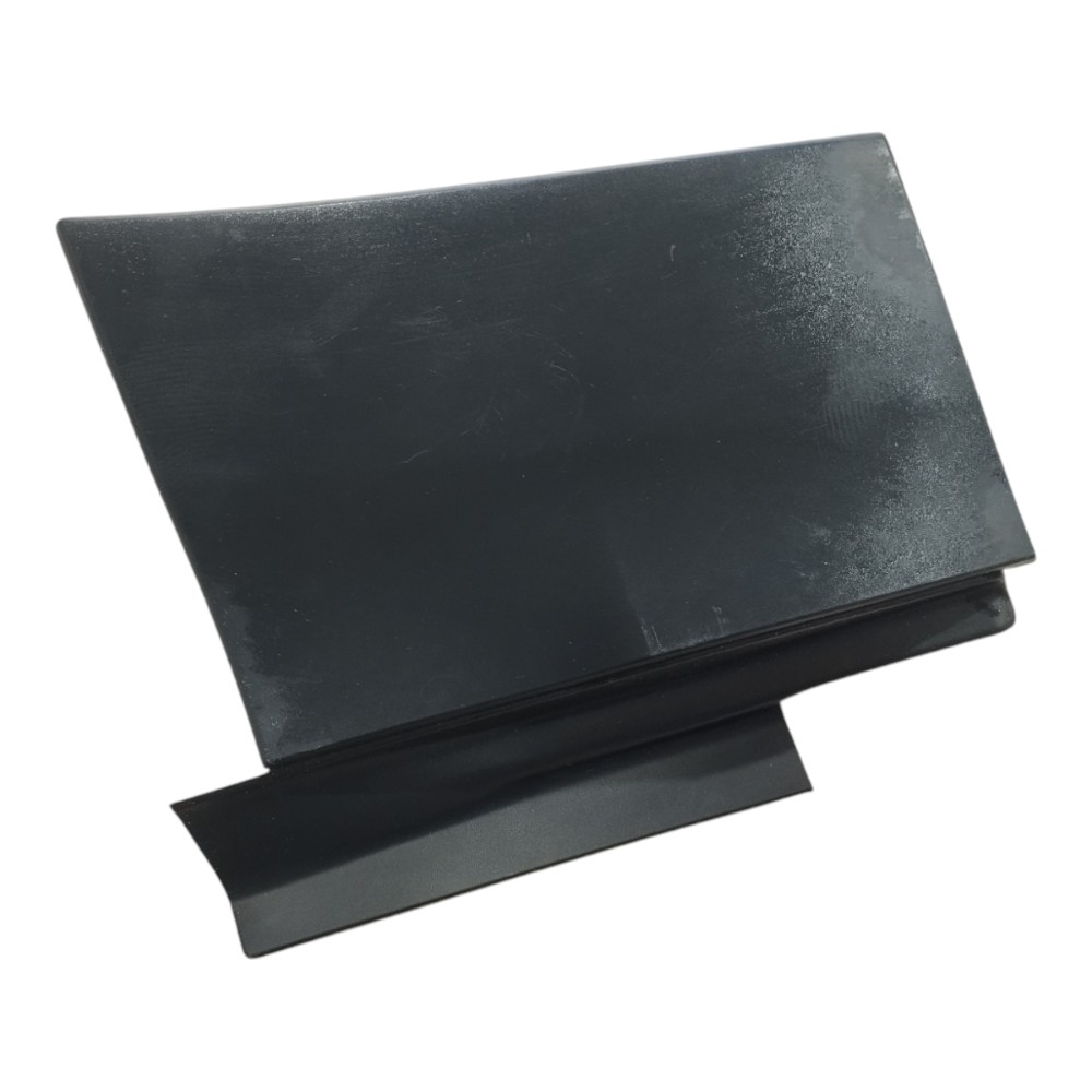 Moldura Spoiler Traseiro Esq Land Rover Defender 2022 V645 5