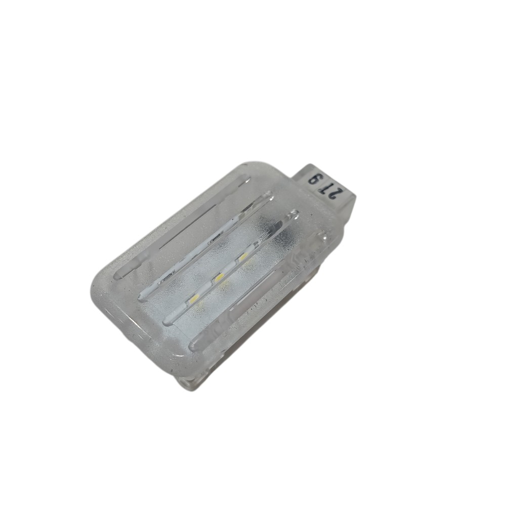 Luz Cortesia Discovery Sport 2.0 2020 V680 5