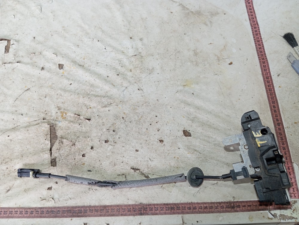 Fechadura Porta Traseira Esquerda Volvo V40 T3 2013 19 V652 8