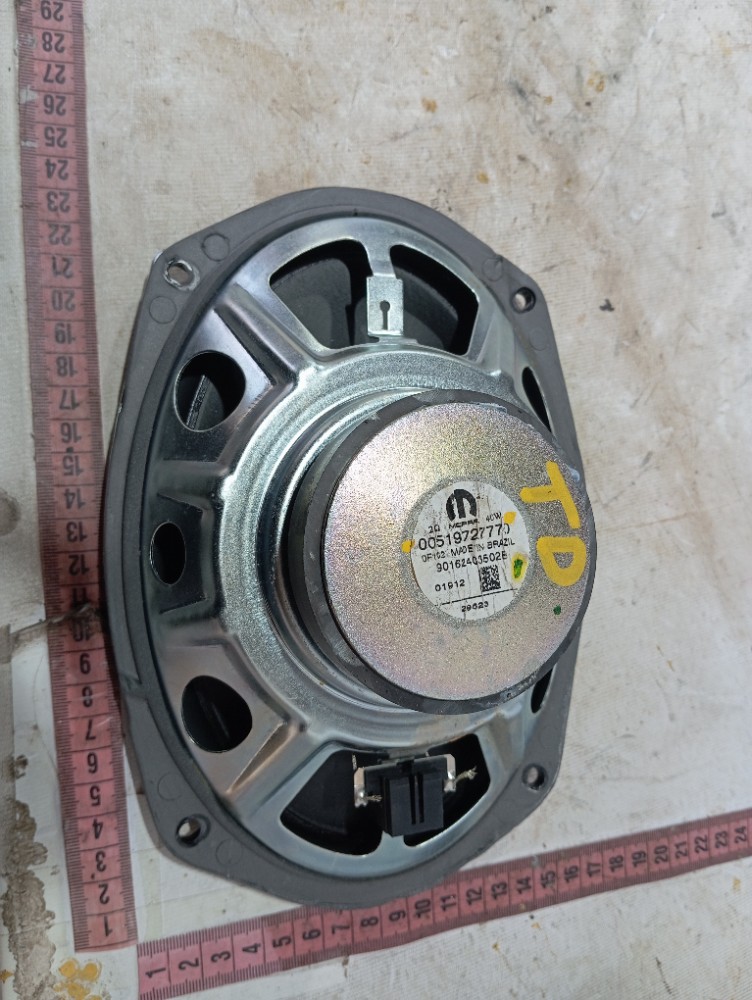 Alto Falante Porta Tras Esquerda Ram Rampage Rt 2023 24 V641 9