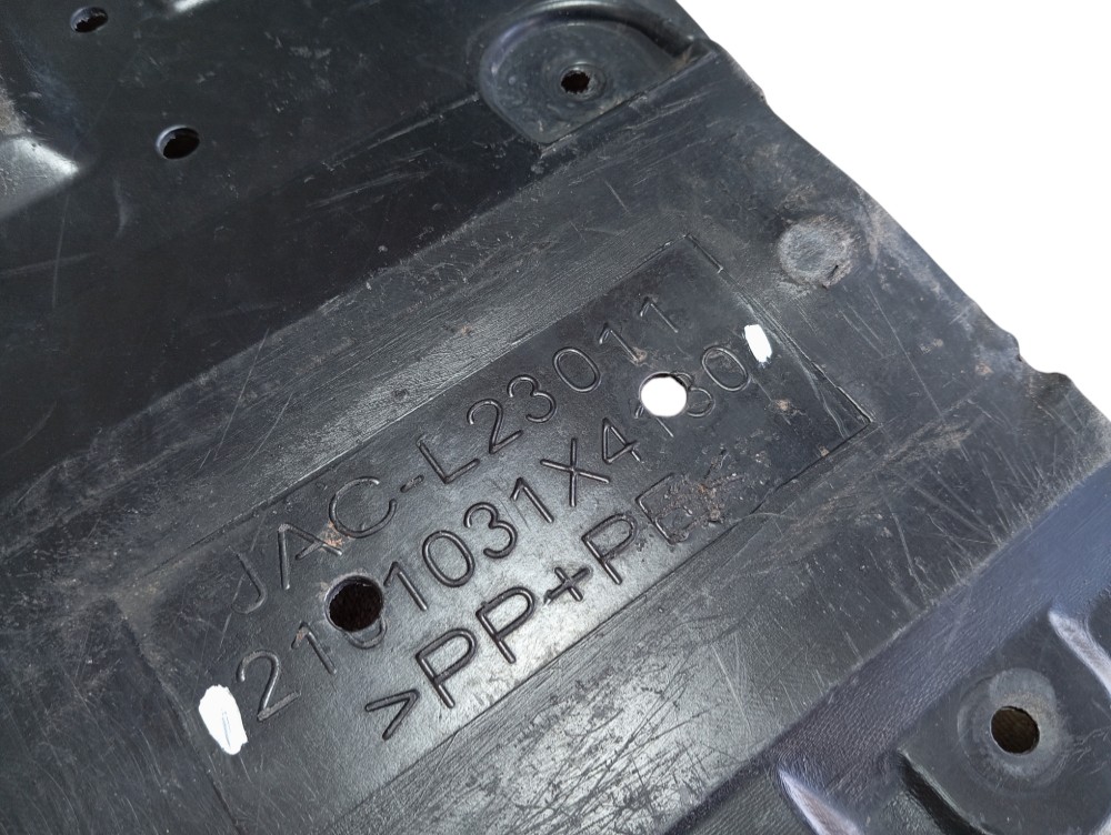Protetor Assoalho Traseiro Jac Iev40 2020 V615 8