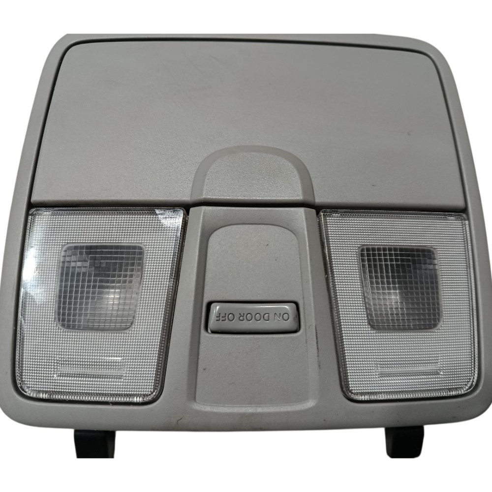 Luz cortesia teto Hyundai Hb20s 2015 8