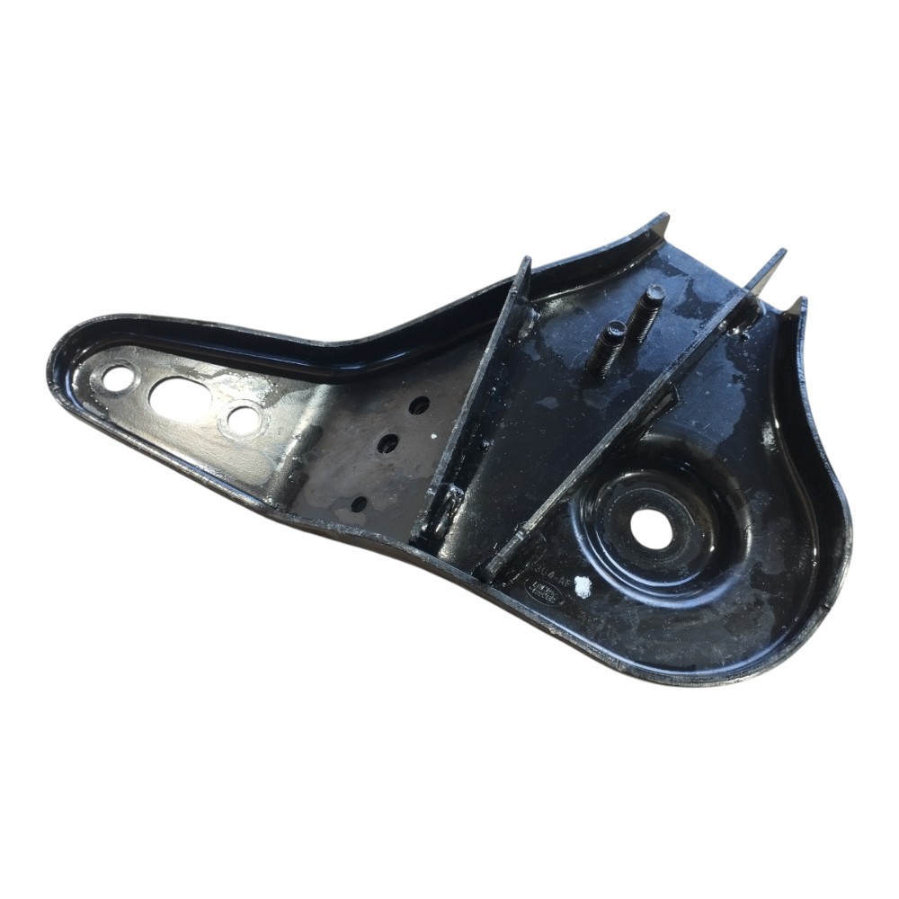 Suporte quadro suspensão traseiro dir Rover Defender 22 V645 2