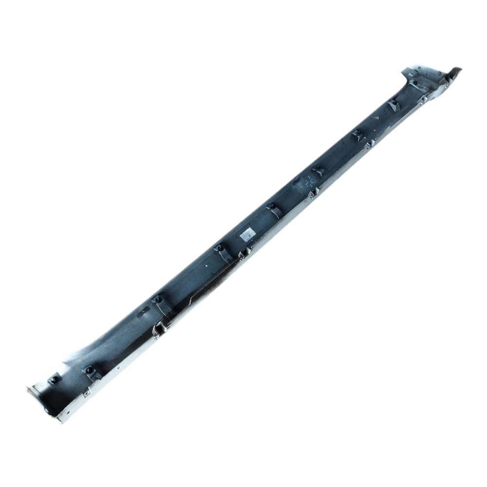 Spoiler Lateral Direito Nissan Leaf 2023 V632 4