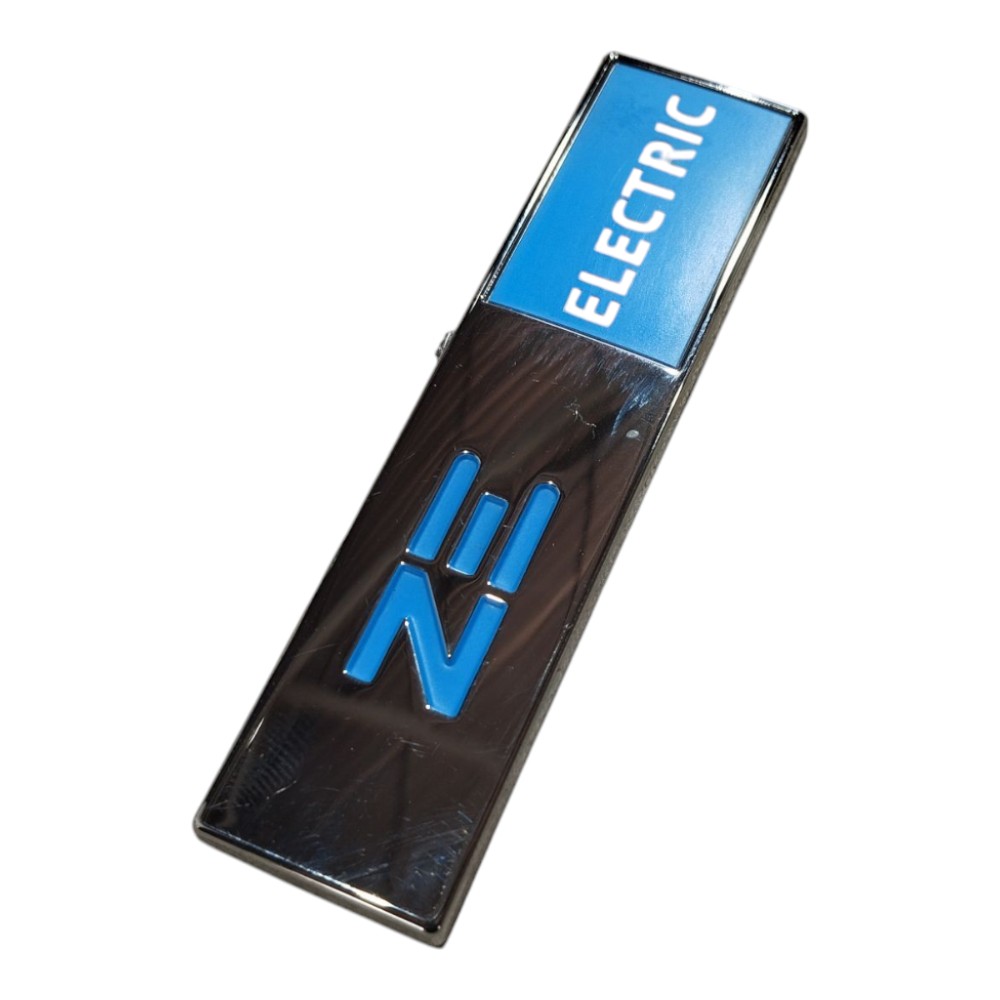 Emblema Tampa Traseira Renault Zoe 2023 V639 9