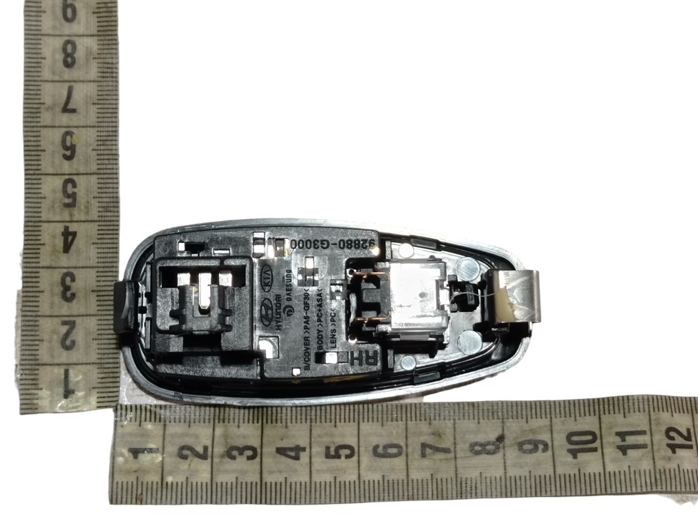 Luz Cortesia Teto Traseira Direita Hyundai Creta 2023 V609 8