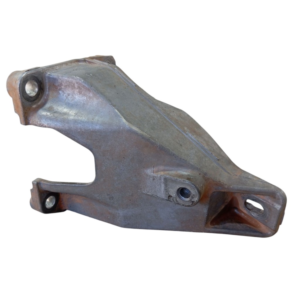 Suporte Esquerdo Motor Suzuki Grand Vitara 2013 V649 3