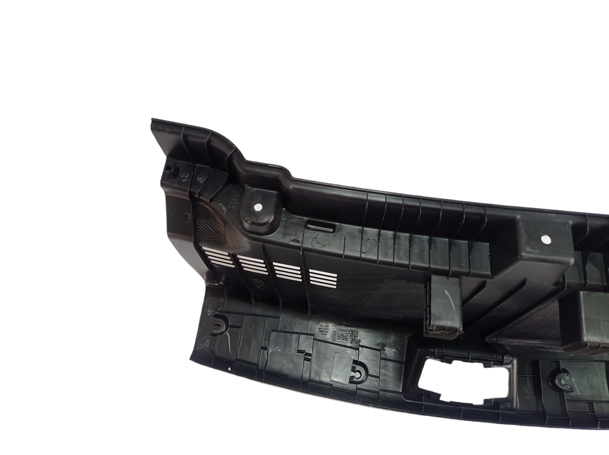 Acabamento Porta Malas Jac T40 2019 V565  Preto 5