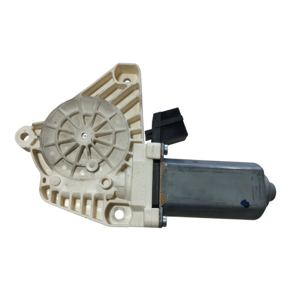 Motor Maquina Vidro Dianteiro Direito Mercedes B180 V630 7