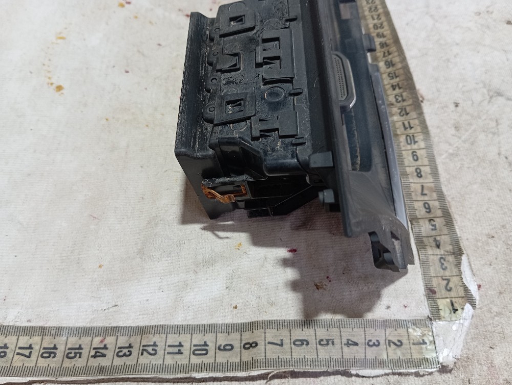 Difusor Ar Central Renault Zoe Neo 2023 V617 9