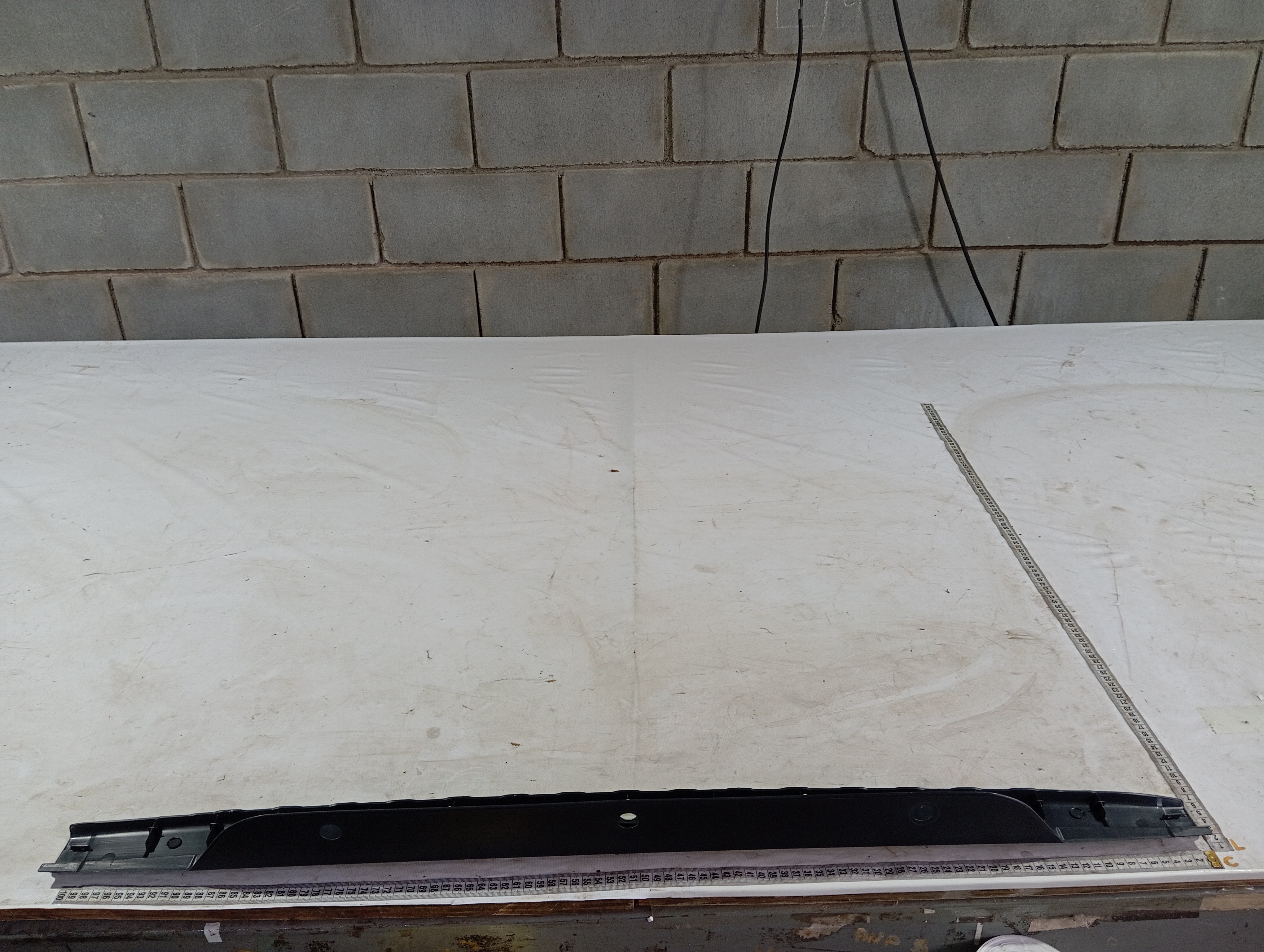 Soleira Painel Traseiro Mitsubishi Pajero Full 2020 V599 Preto 9
