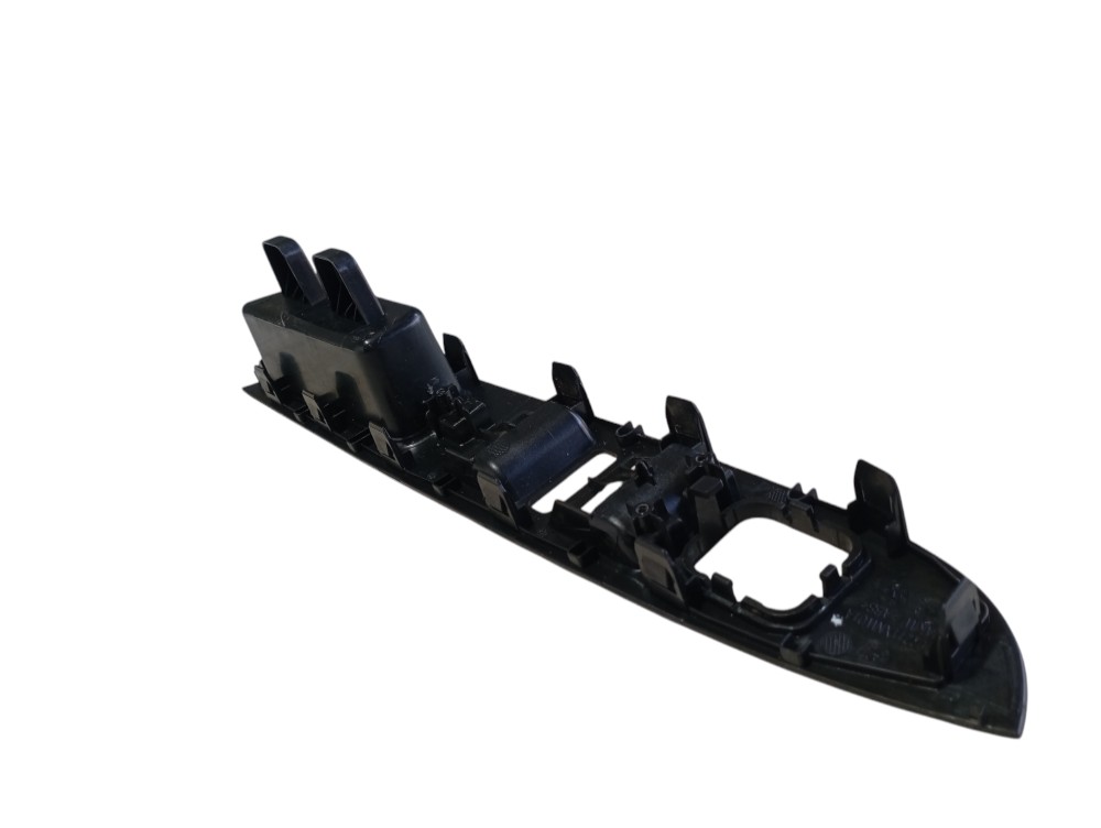 Moldura Botão Vidro Porta Dianteira Esquerda Ora Gt 24 V625 8