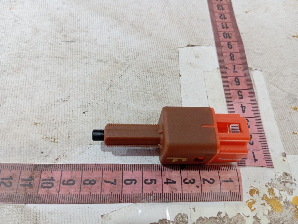 Interruptor pedal freio Byd Song Plus 2023 a 25 V642 7