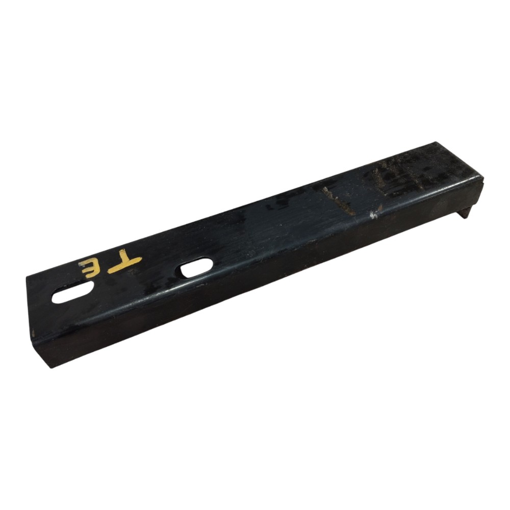 Suporte Parachoque Traseiro Esquerdo Mitsubishi L200 04 V638 7