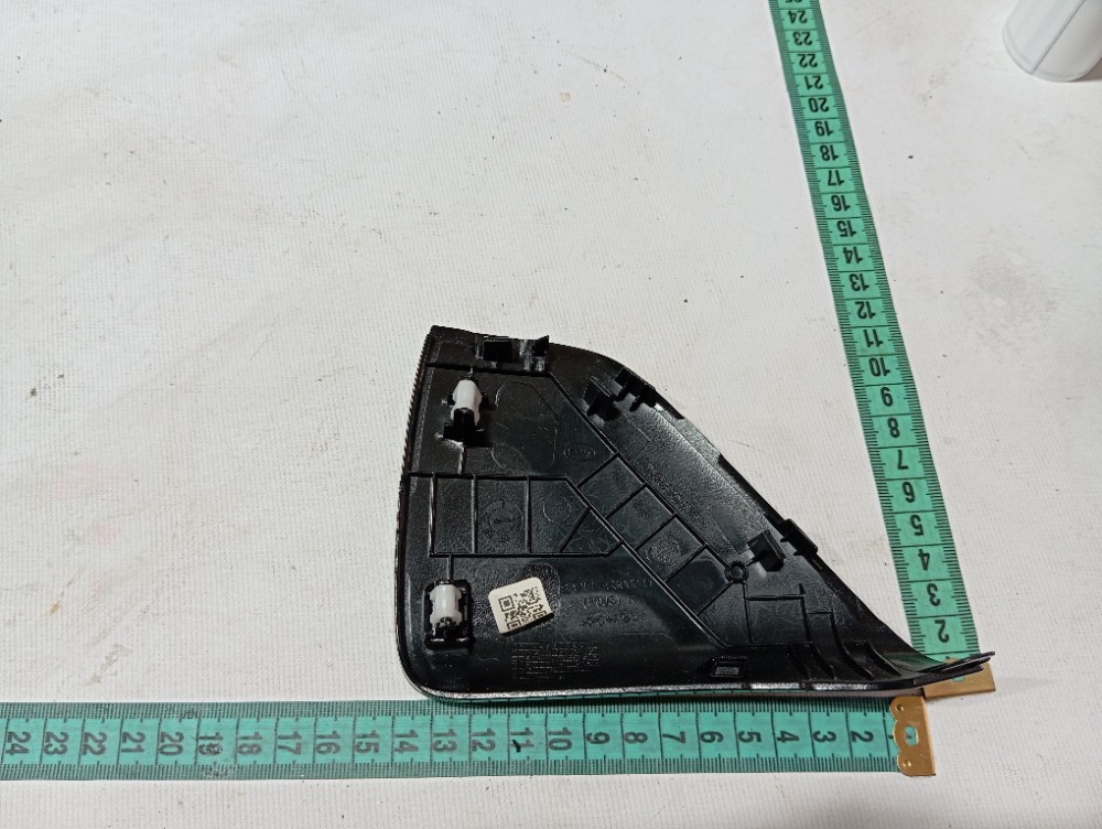 Moldura direita painel Byd Song Pro 2025 V669 9