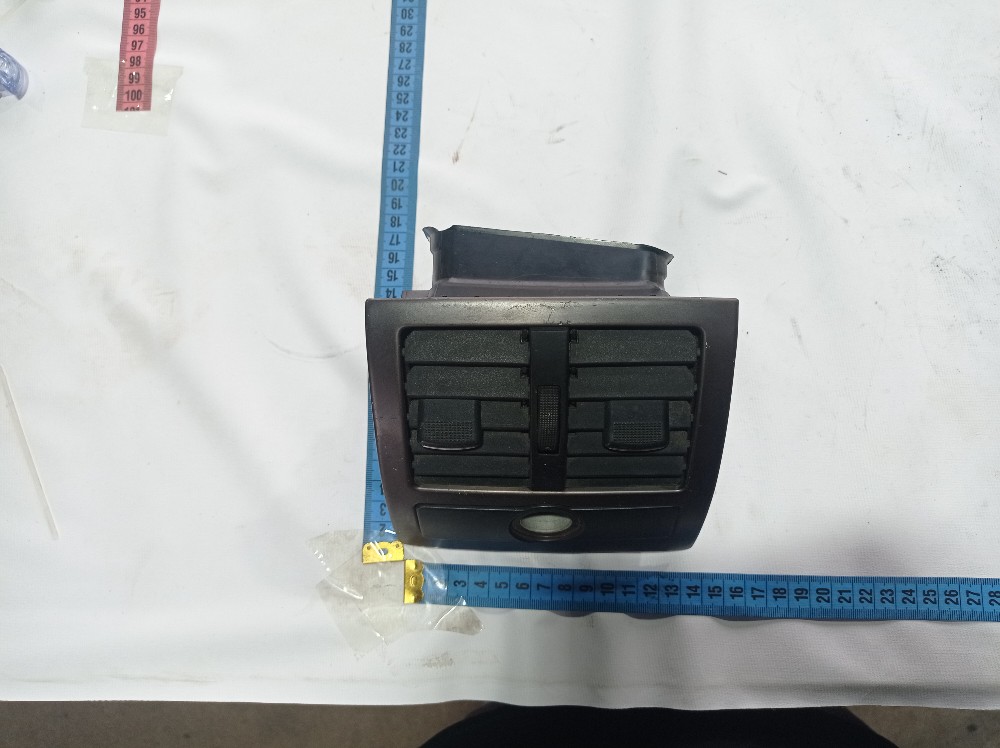 Difusor De Ar Console Central Traseiro Audi A6 2001 V261 10