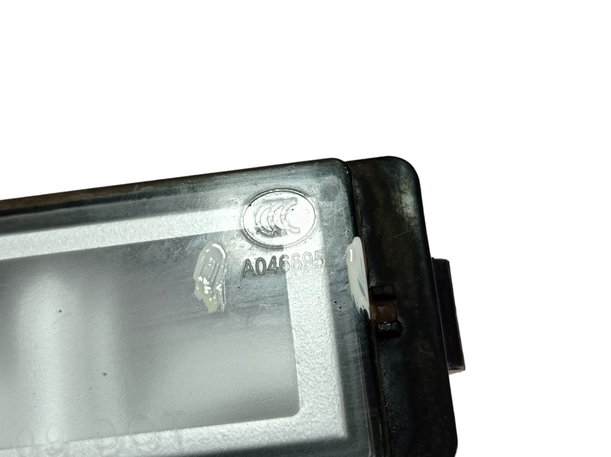 Luz De Placa Hyundai Equus Vs460 2013 V577 7