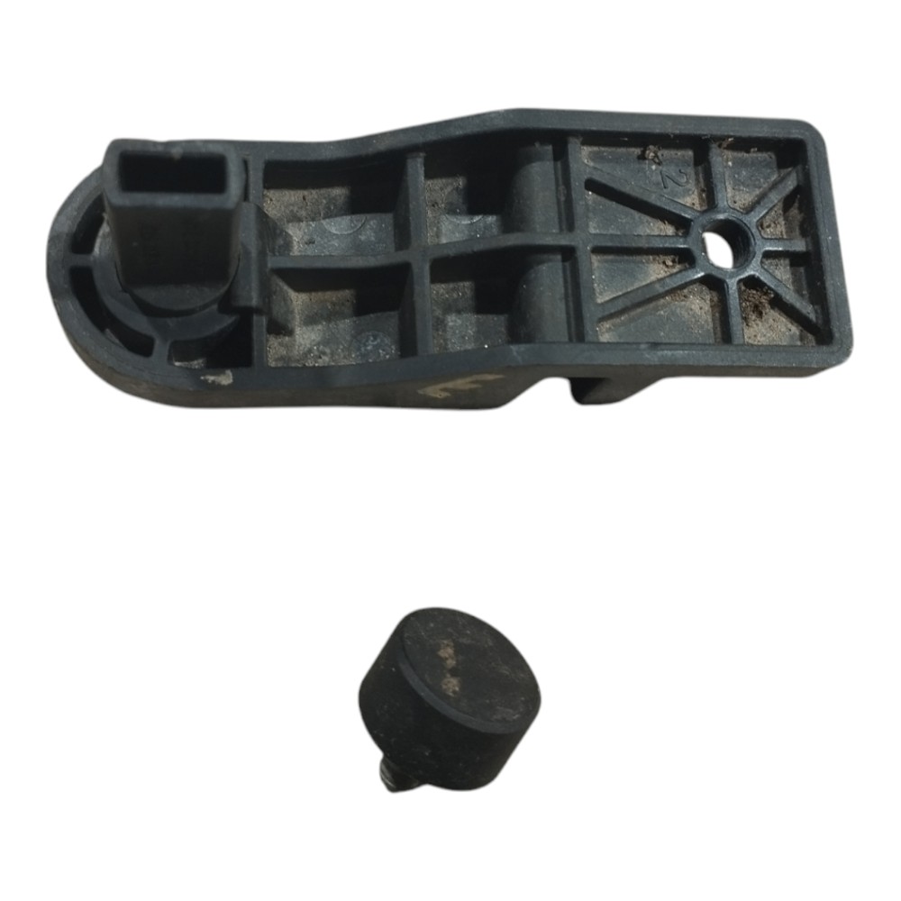 Suporte Radiador Esquerdo Land Rover Defender 2022 V645 9