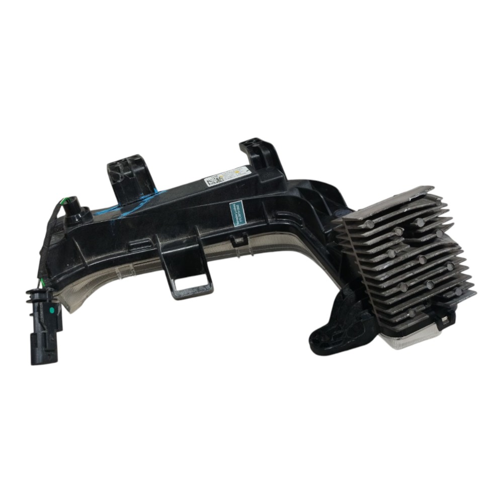 Farol Milha Esquerda Gm Tracker 2020 2025 V627 2