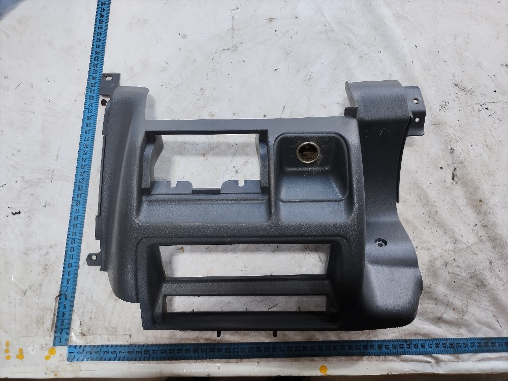 Moldura Radio Mitsubishi L200 Sport 2004 V638 9