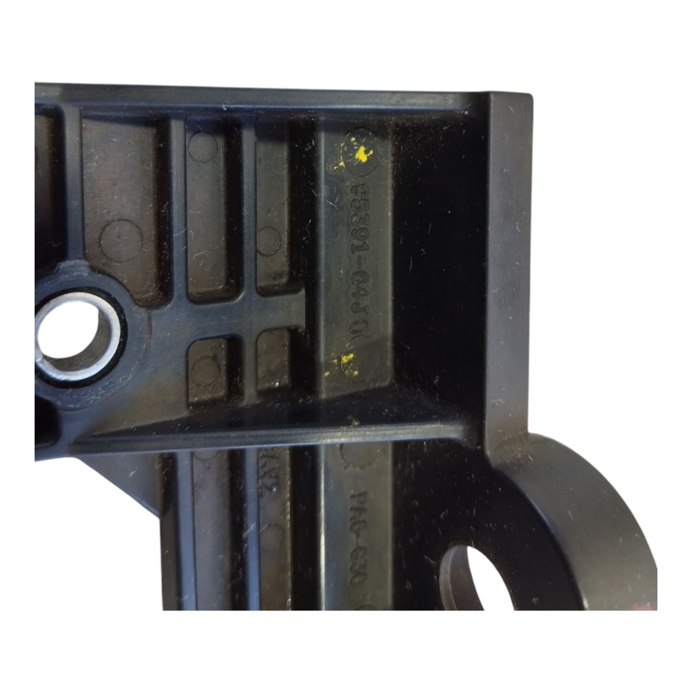 Suporte Radiador Direito Suzuki Grand Vitara 2011 A 15 V649 9