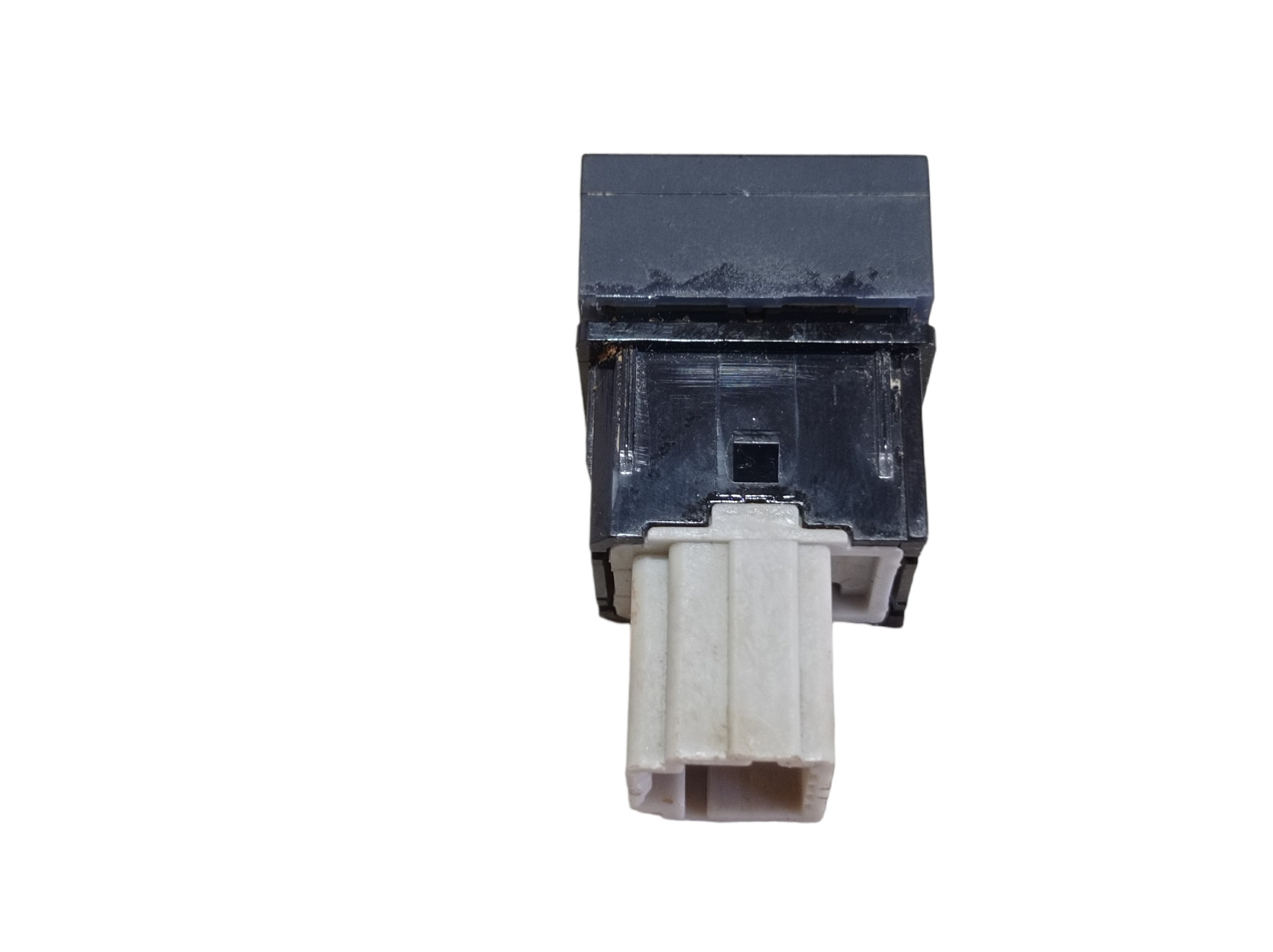 Botao Alarme Nissan Leaf 2022 V589 5