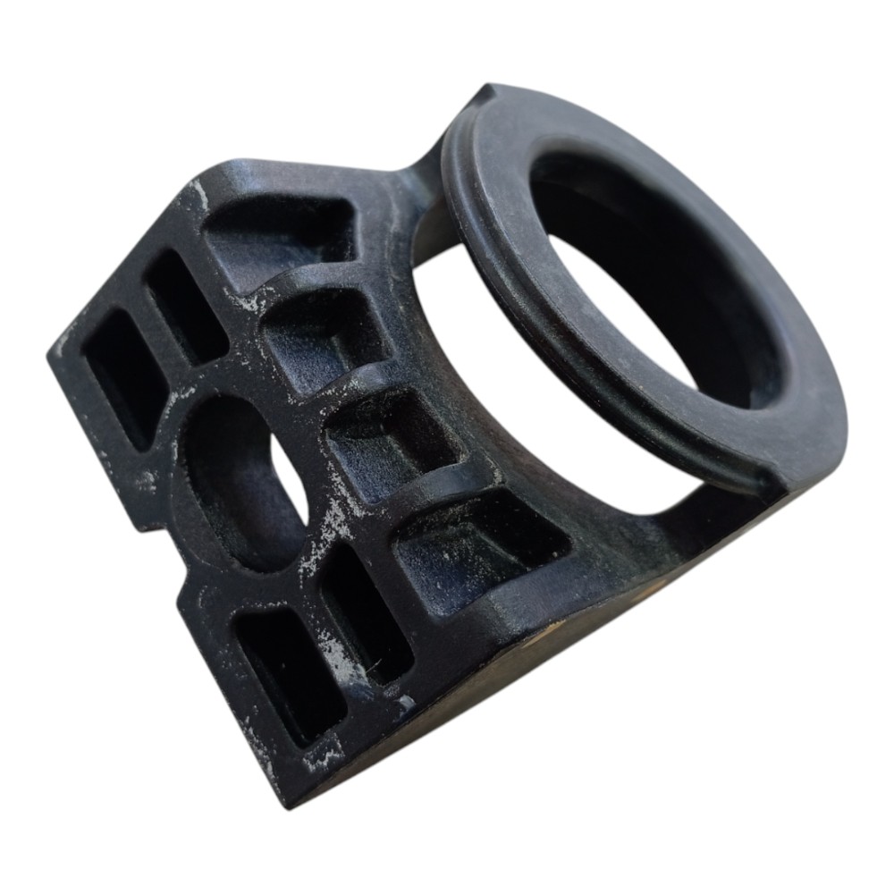 Suporte Direito Radiador Gm Tracker 2020 2025 V627 1