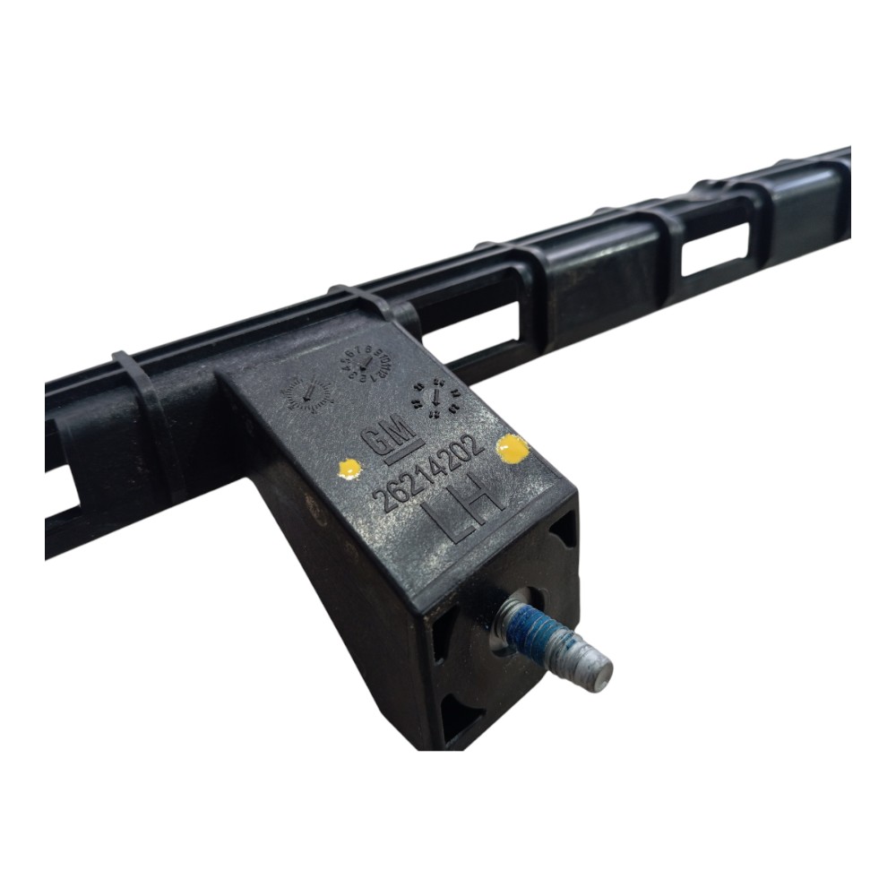 Canaleta Vidro Porta Traseira Esq Gm Tracker 2020 2025 V627 3