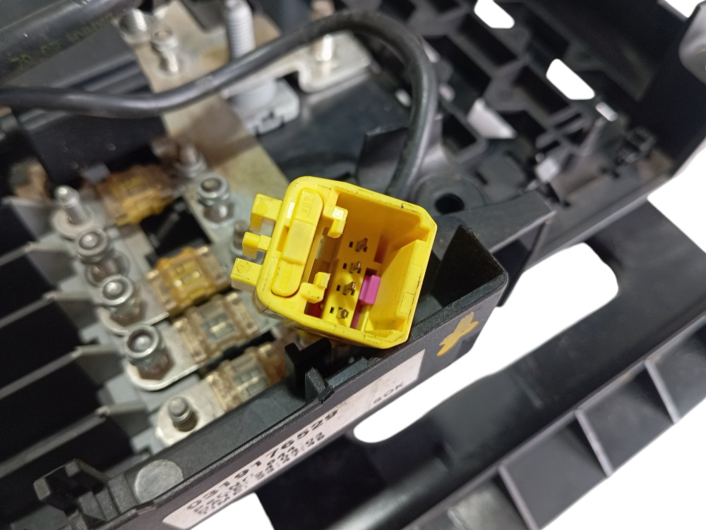 Base Fusível Bateria Porsche Cayenne Turbo 4.5 V8 2003 V371 8