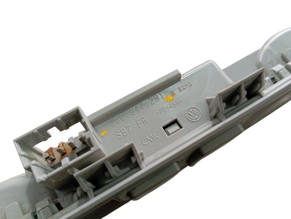 Luz Teto Cortesia Traseiro Vw Golf Highline 2014 V626 5