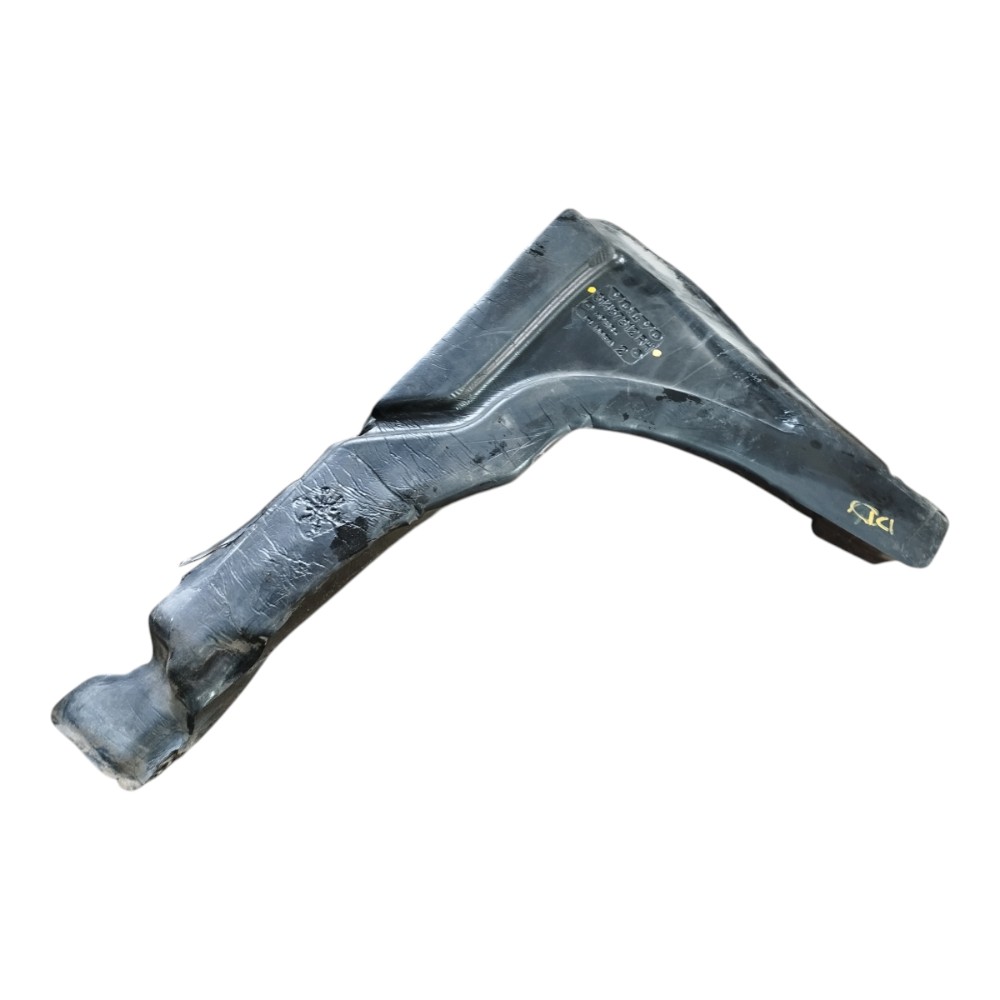 Protetor Paralama Diante Direito Volvo V40 T3 2013 19 V652