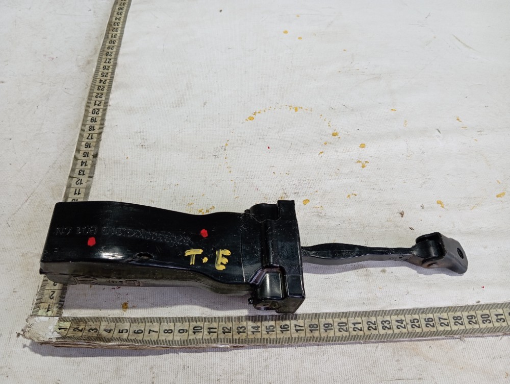 Limitador Porta Traseira Esquerda Gwm Haval H6 2024 V610 9
