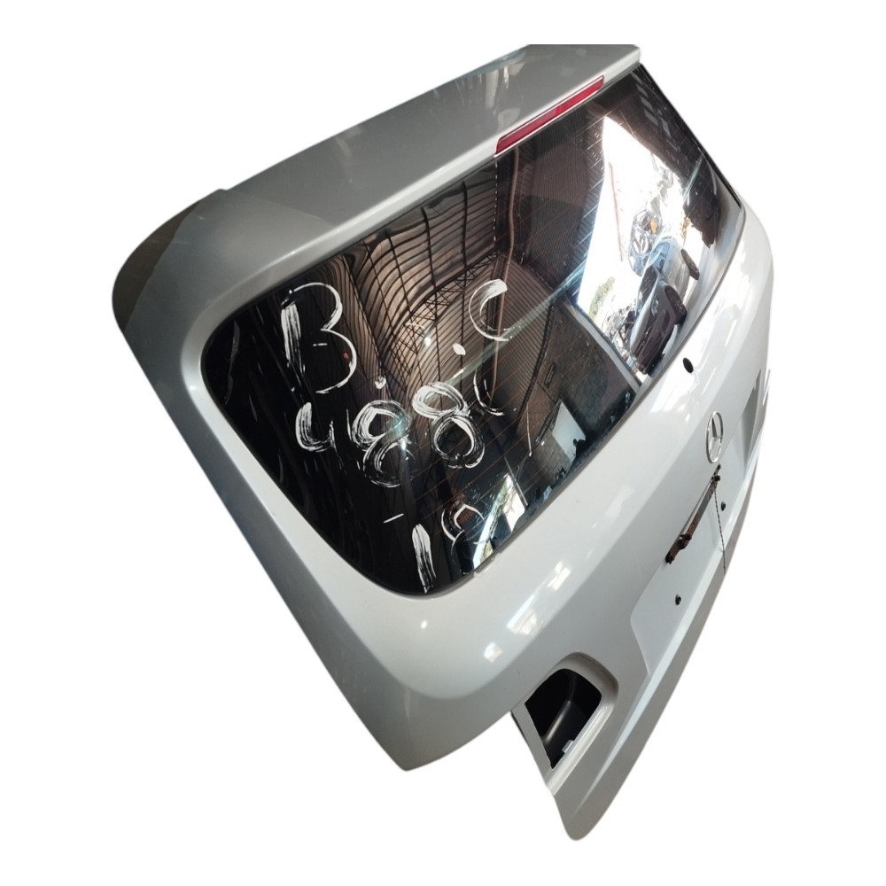 Tampa Traseira Mercedes B180 2010 V630 6