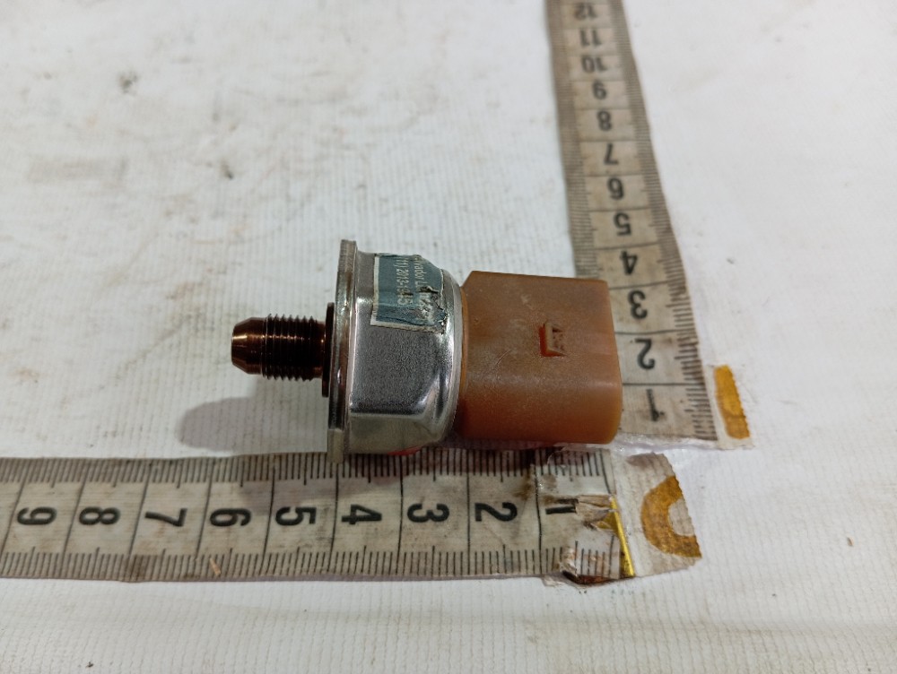 Sensor Pressão Vw Golf 2014 04c906054b 7