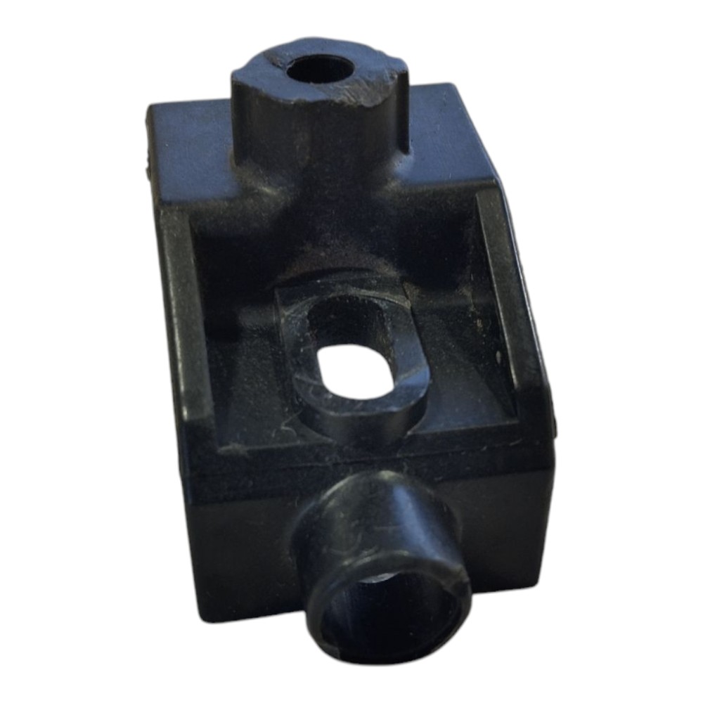 Suporte Radiador Esquerdo Land Rover Defender 2022 V645 9