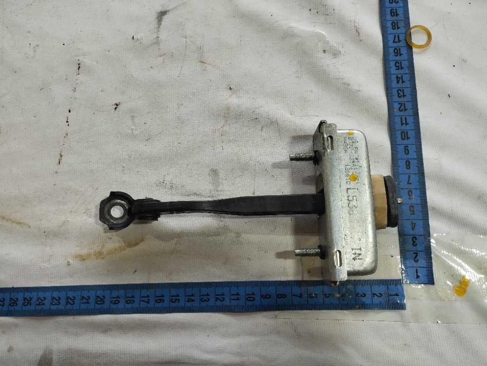 Limitador Diantei Esquerdo Land Rover Evoque 2012 A 15 V633 8