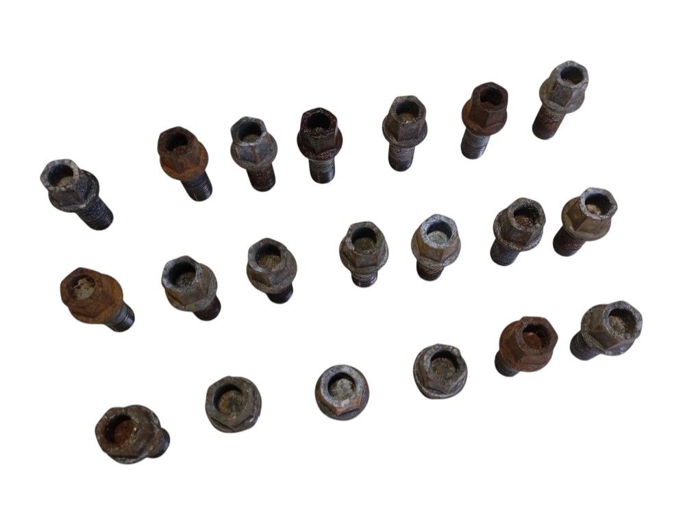 Porcas Roda Vw Golf 2001 V366 2